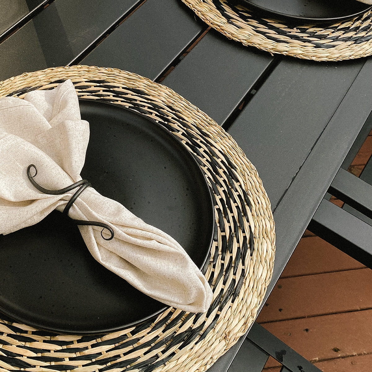 Black Swirl Seagrass Woven Placemat Set Of 6