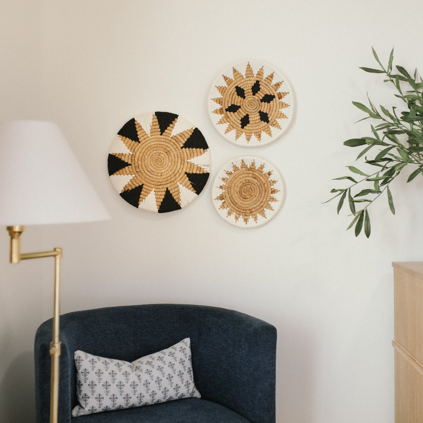 Bold Geometric Seagrass Wall Basket Decor Set