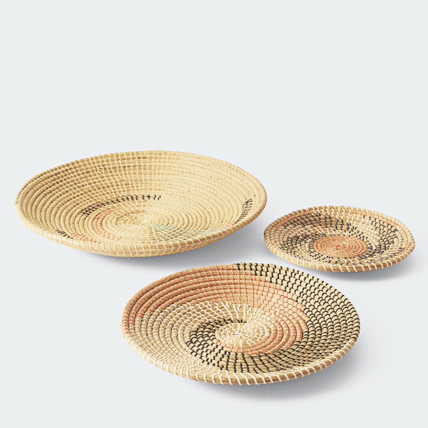 Minimalist Natural Woven Seagrass Wall Basket Decor, Extra Large Set