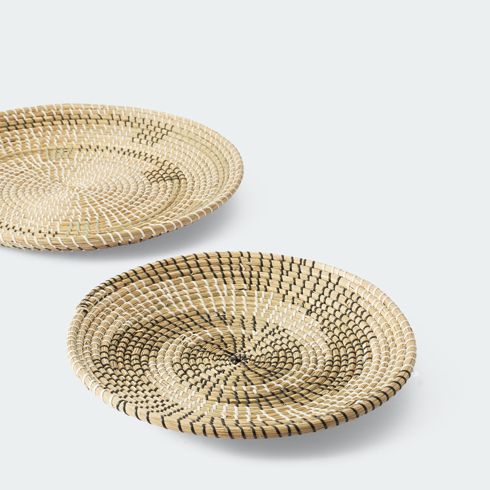 Minimalist Natural Woven Seagrass Wall Basket Decor, Extra Large Set