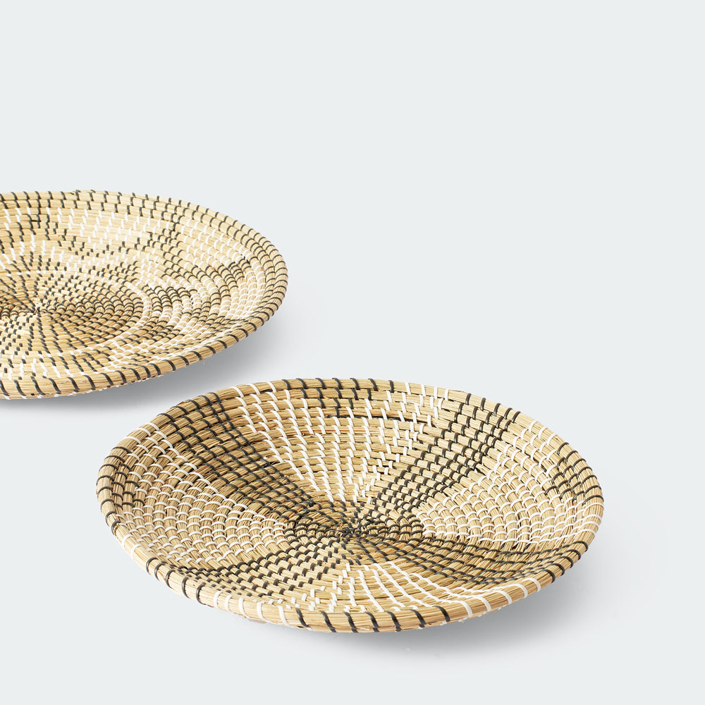 Minimalist Natural Woven Seagrass Wall Basket Decor, Extra Large Set
